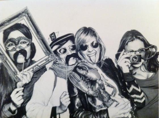 A9JN955CEAAoHUt.jpg-large